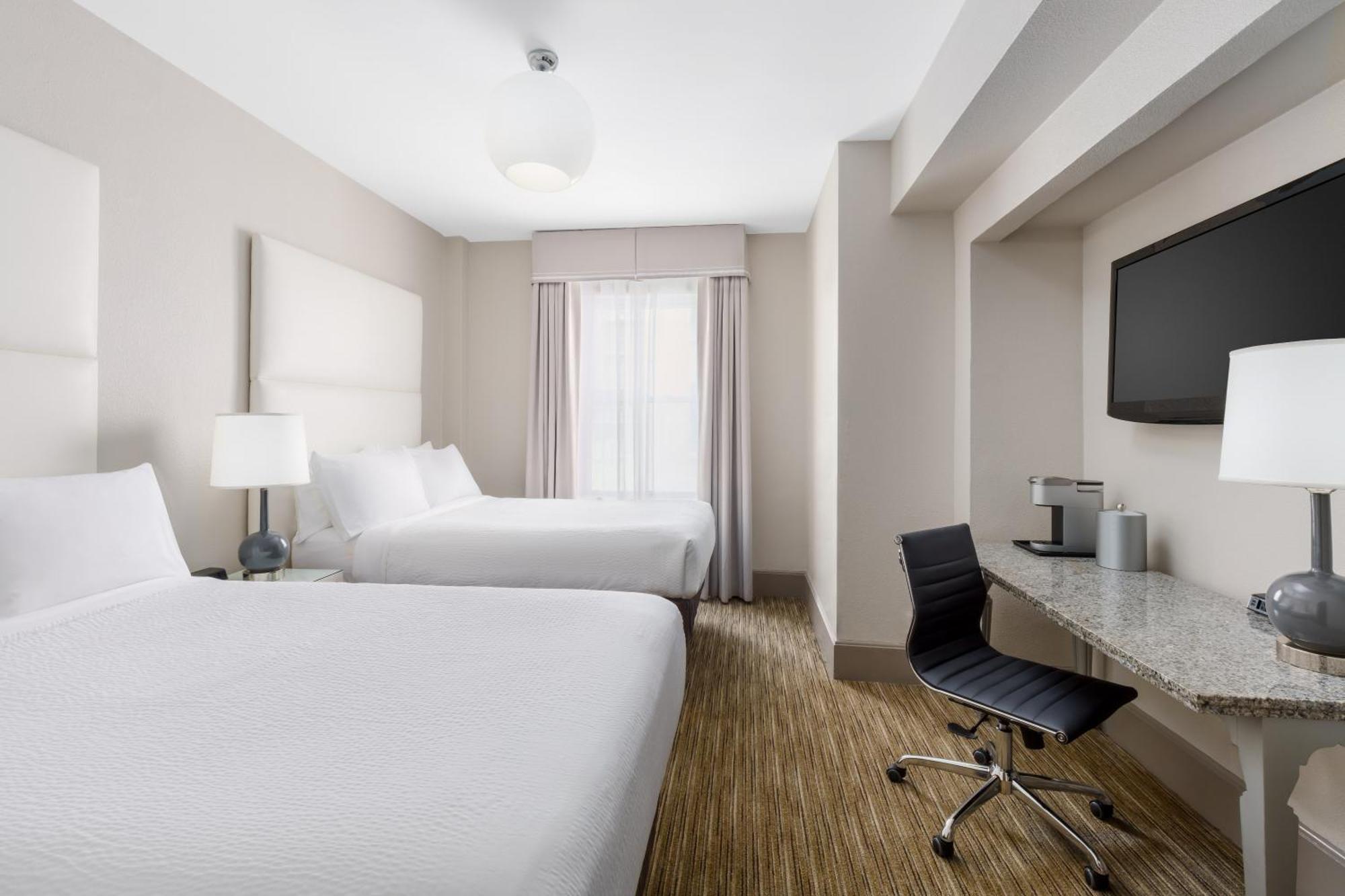 Holiday Inn Express Chicago - Magnificent Mile By Ihg Exteriör bild