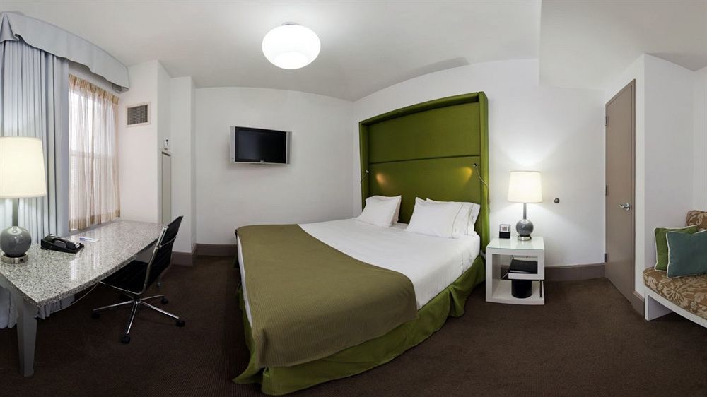 Holiday Inn Express Chicago - Magnificent Mile By Ihg Exteriör bild