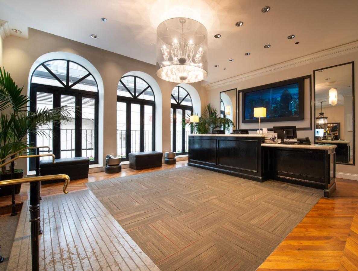 Holiday Inn Express Chicago - Magnificent Mile By Ihg Exteriör bild