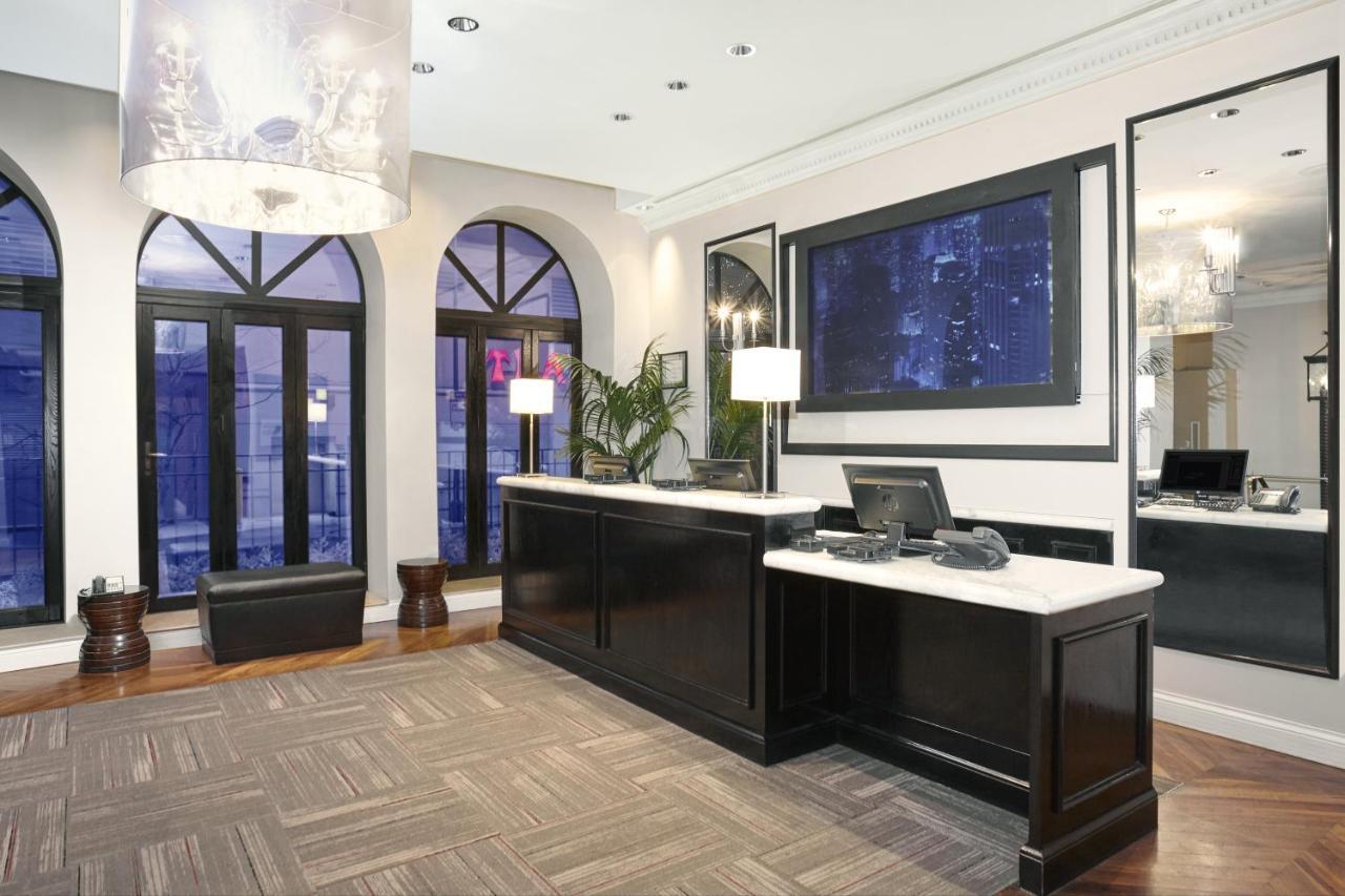 Holiday Inn Express Chicago - Magnificent Mile By Ihg Exteriör bild